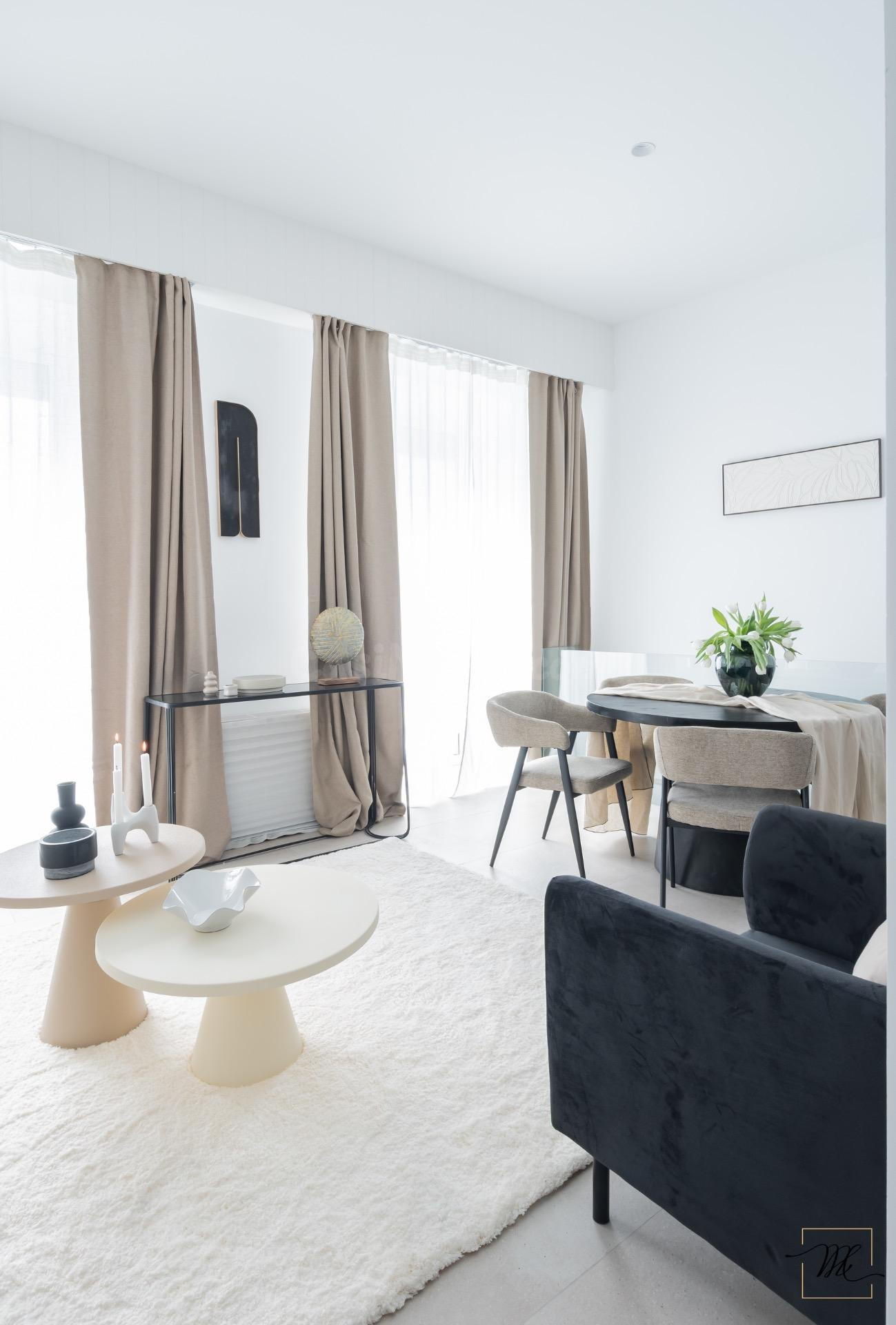 Vive Madrid a pie estrenando este dúplex con patios junto a Gran Vía. Tienes que visitarlo.