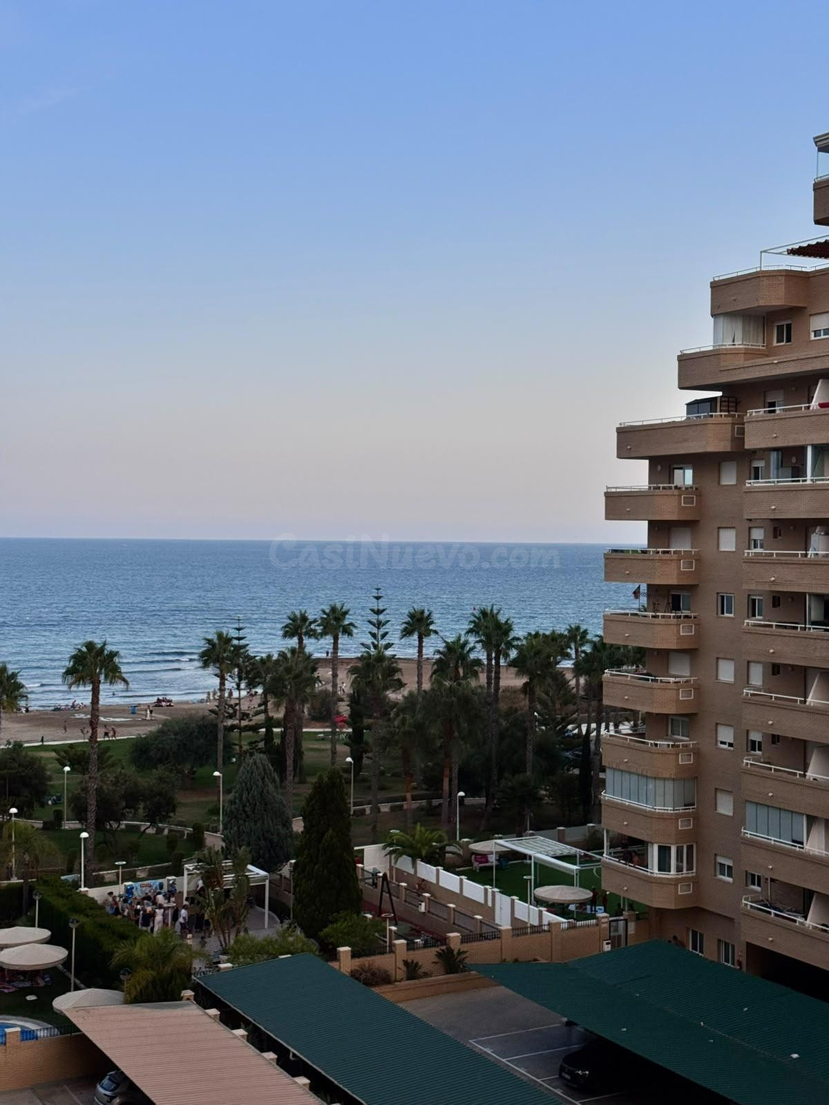 PISO EN PRIMERA LINEA DE PLAYA EN OROPESA DEL MAR