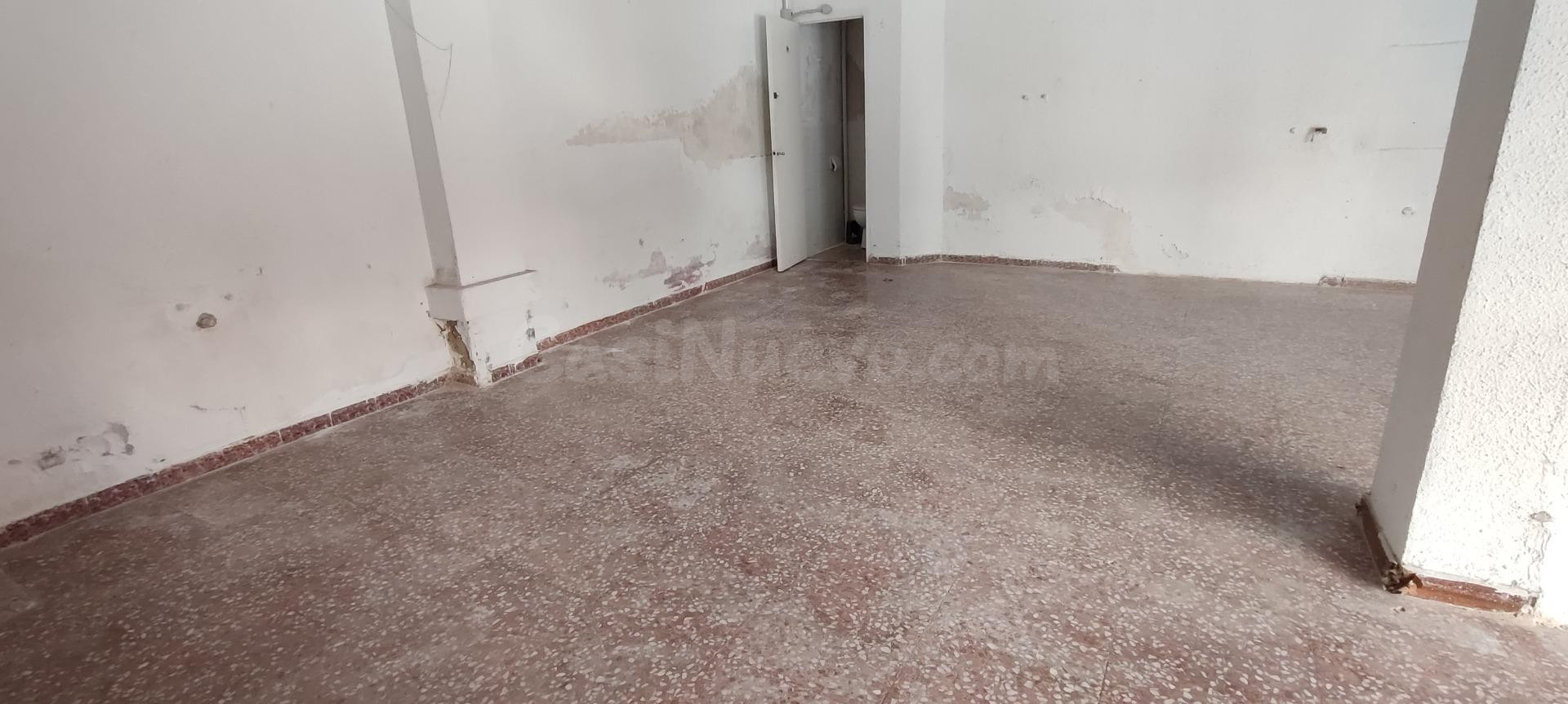 Local Comercial en Alquiler en La Florida, Alicante - Ideal para Nuevos Proyectos