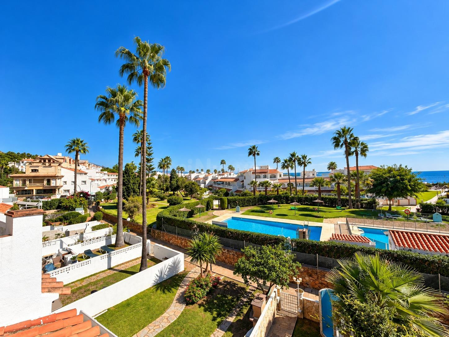 ¡EN VENTA PRECIOSO ADOSADO EN PLAYA PARAISO!