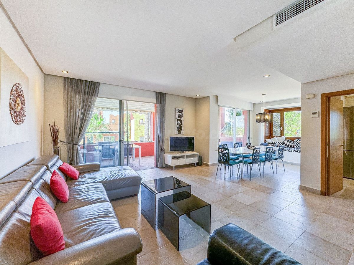 Casa 4 habitaciones 228m² en venta - Bahia de las rocas - foto 5