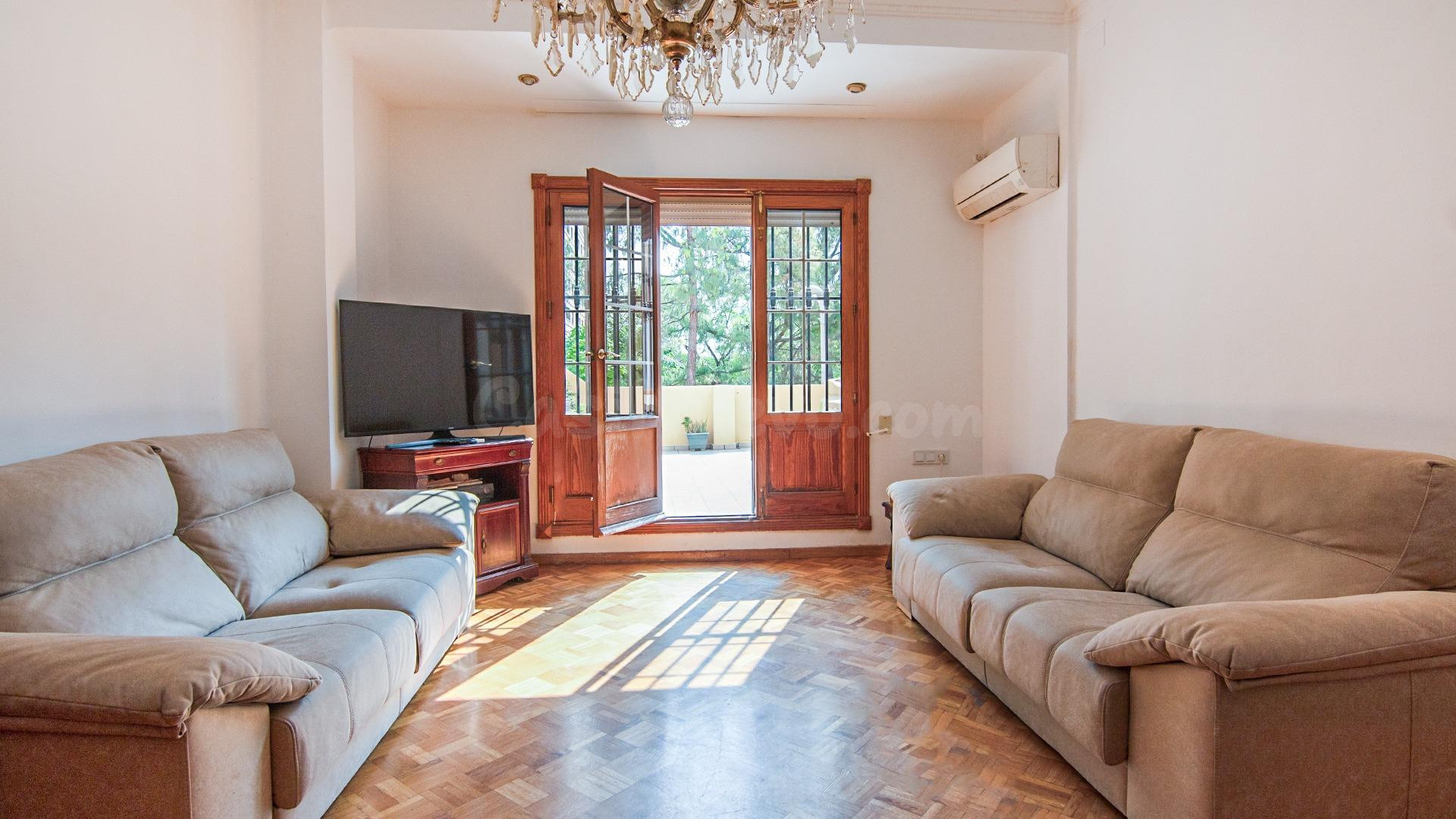 Amplio piso con 4D, 2 baños y gran terraza en Ruzafa, Valencia