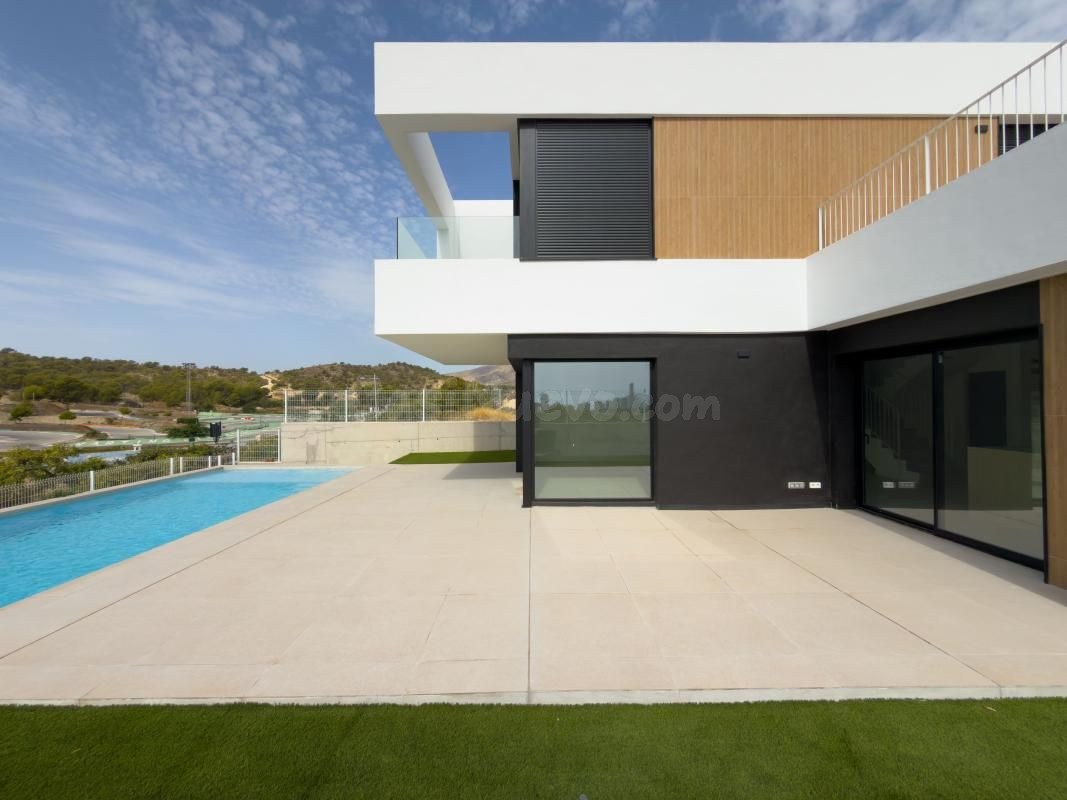 Casa 4 habitaciones 322m² en venta - Campana garden