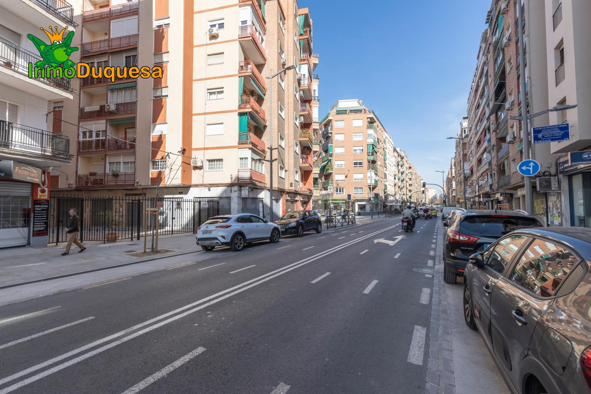 Piso de 3 dormitorios en calle Arabial