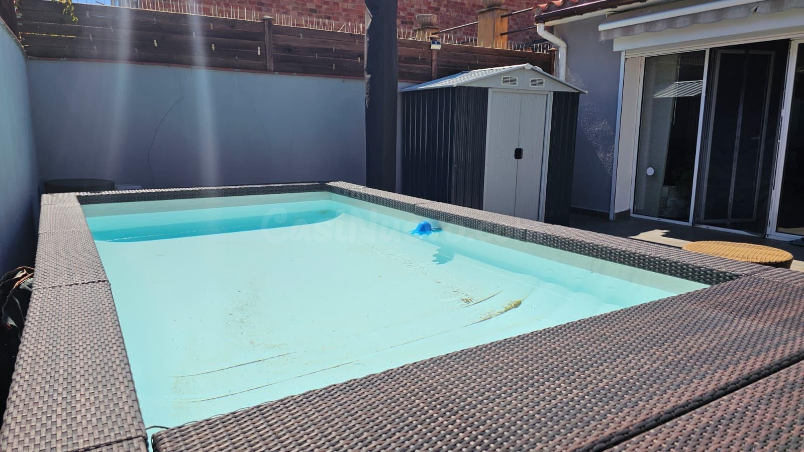UNIFAMILIAR ADOSADA EN VENDA ZONA BAIX VILA - foto 2