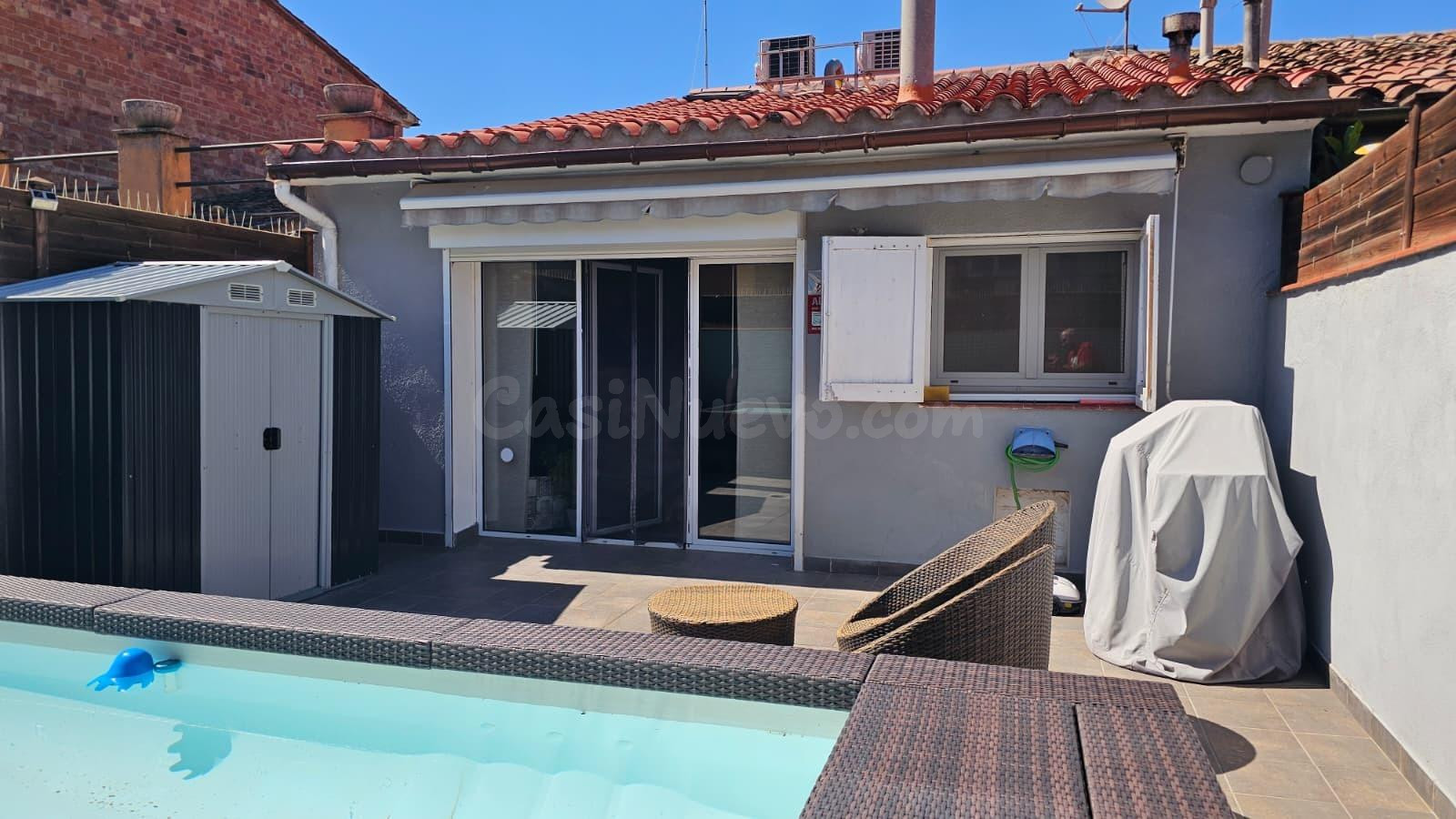 UNIFAMILIAR ADOSADA EN VENDA ZONA BAIX VILA - foto 3
