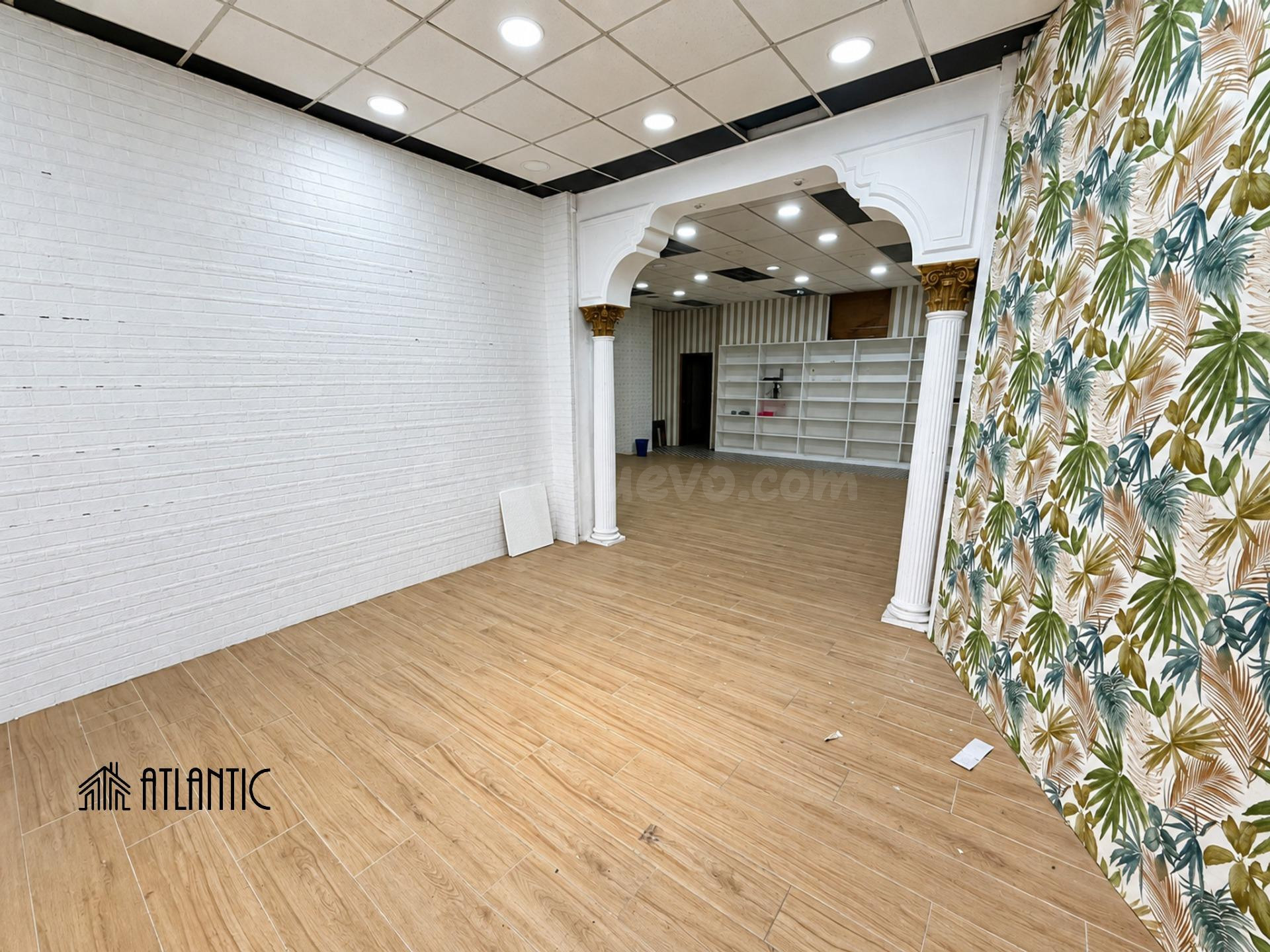 Local comercial 185m² en alquiler - Travesia de Vigo - foto 4
