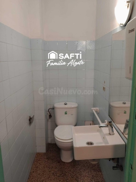 ¡OPORTUNIDAD DE NEGOCIO EN FIGUERES! LOCAL COMERCIAL - foto 3