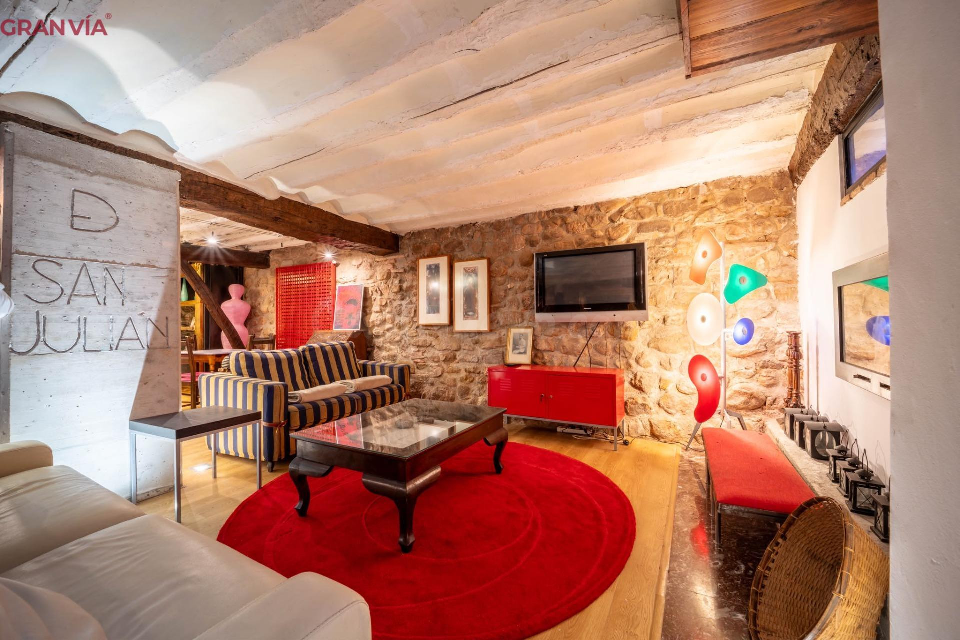 Preciosa casa a la venta en Sojuela