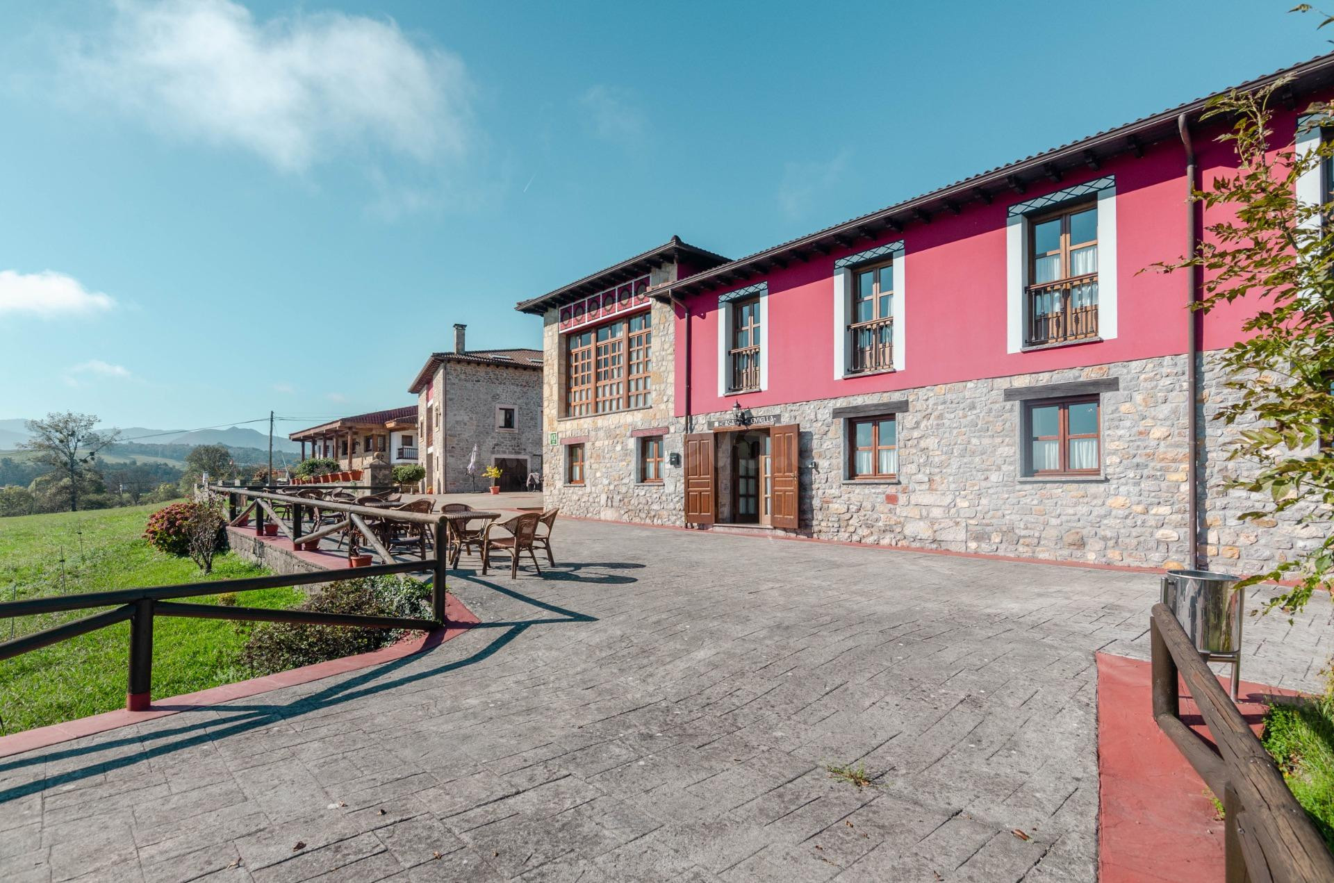COMPLEJO TURÍSTICO EN ASTURIAS - LA QUINTANA DE VILLAR