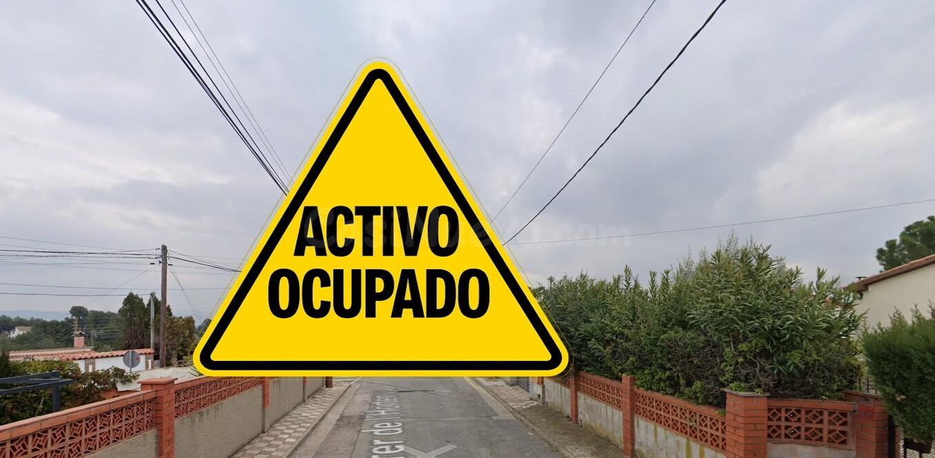CASA EN ESPARREGUERA