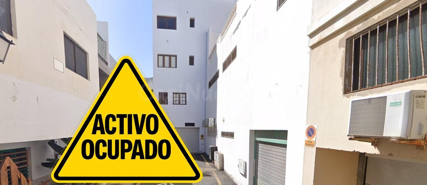 CASA EN ARRECIFE