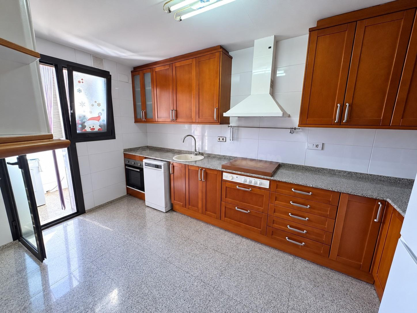 SANT BOI DE LLOB. PISO EN VENTA EN EL CASCO ANTIGUO. - foto 5