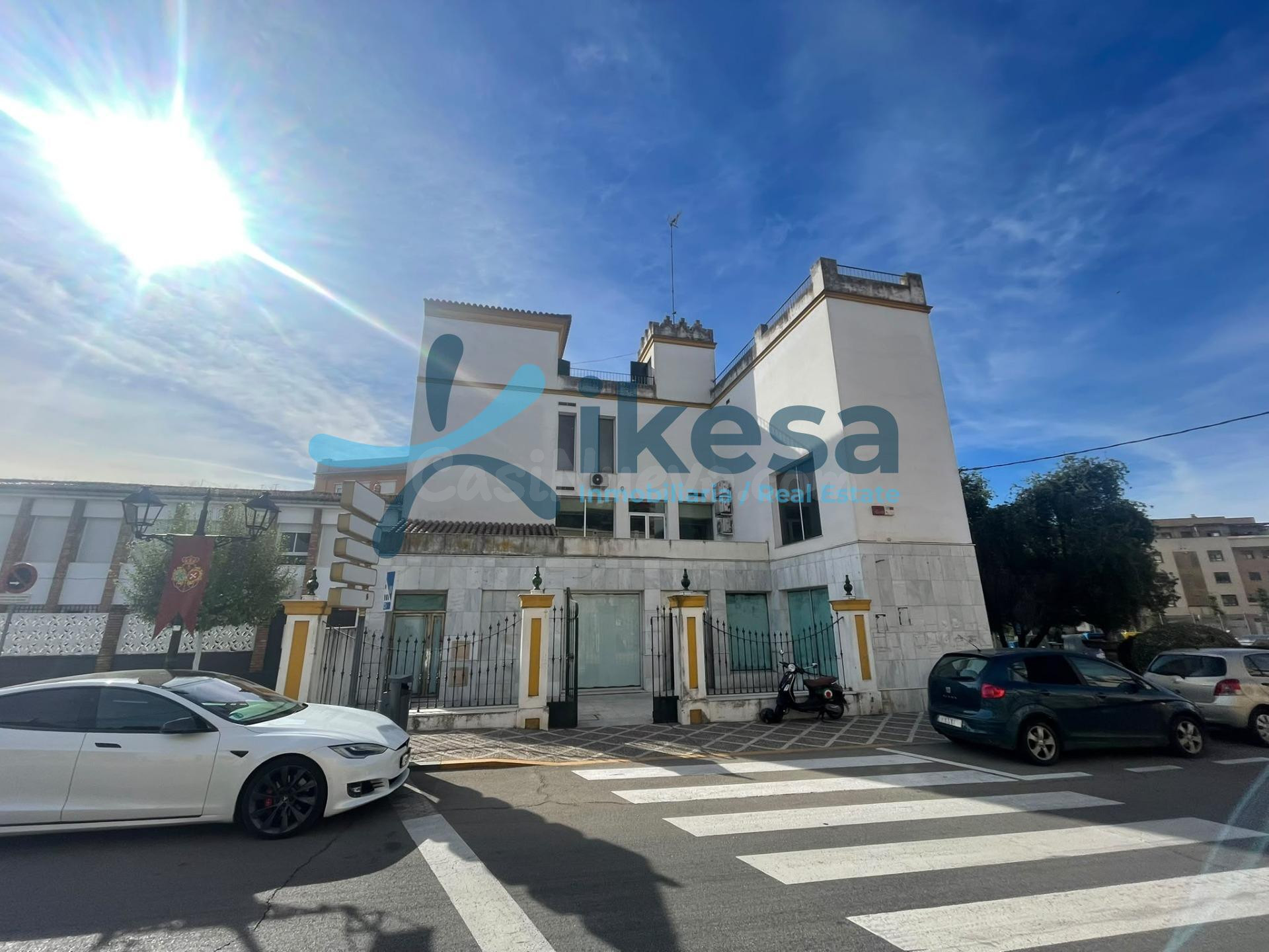 Venta de Edificio en San Juan de Aznalfarache (Venta Flash - Proceso de puja)