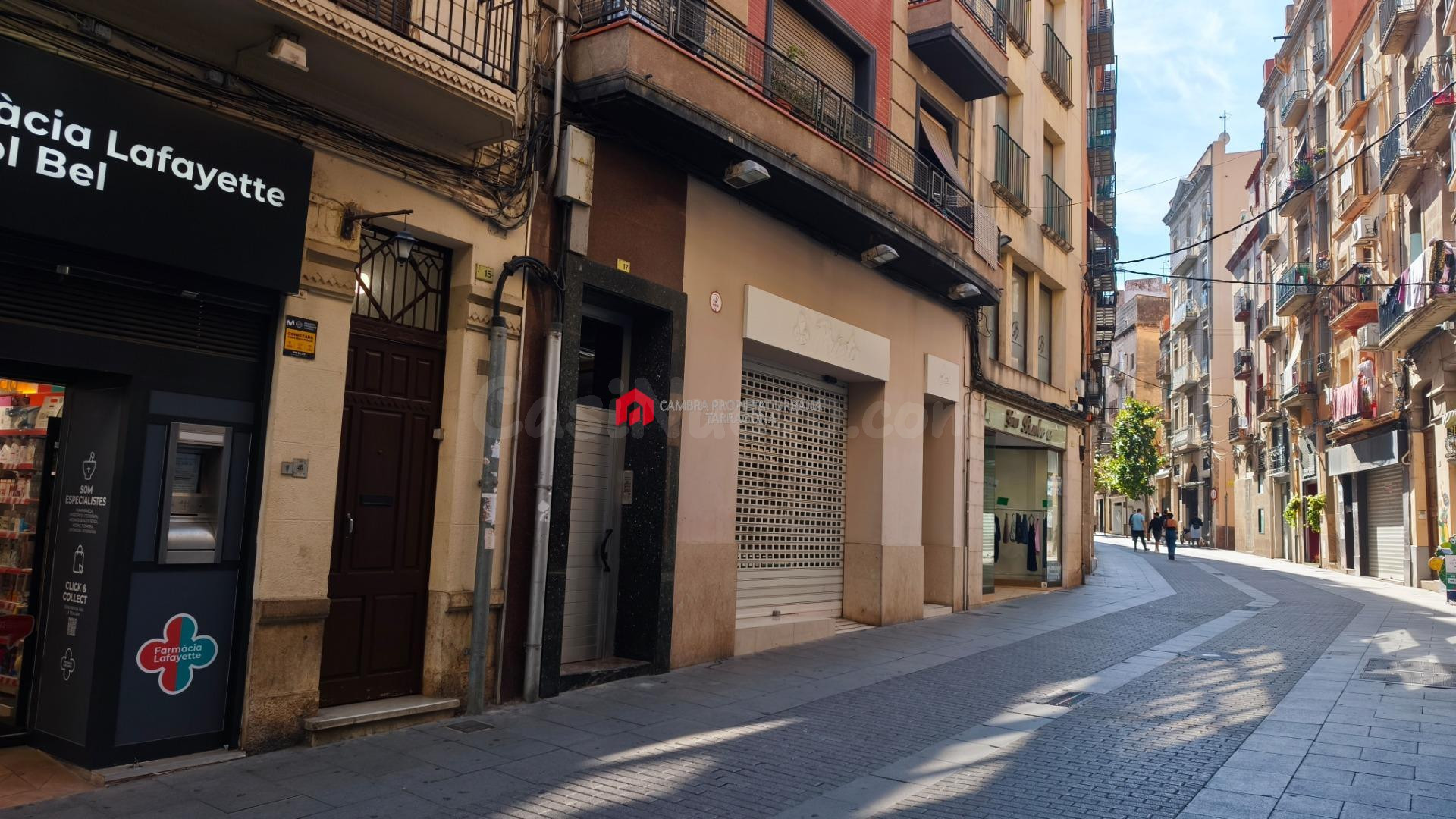 En venta local comercial en el centro de Tortosa.