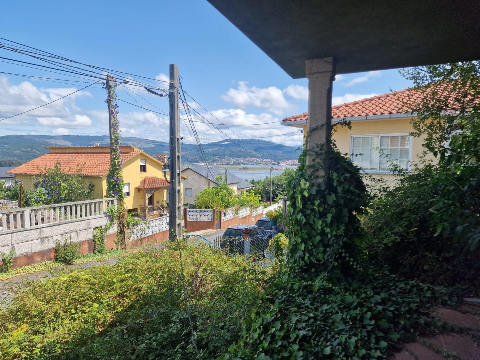 Chalet en Venta en Vilaboa - foto 3