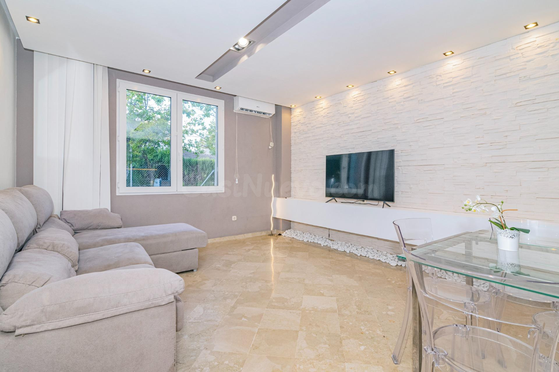 ✨ EXCLUSIVIDAD Y DISEÑO EN EL SERRALLO, GRANADA | PISCINA, GARAJE Y URBANIZACIÓN PRIVADA