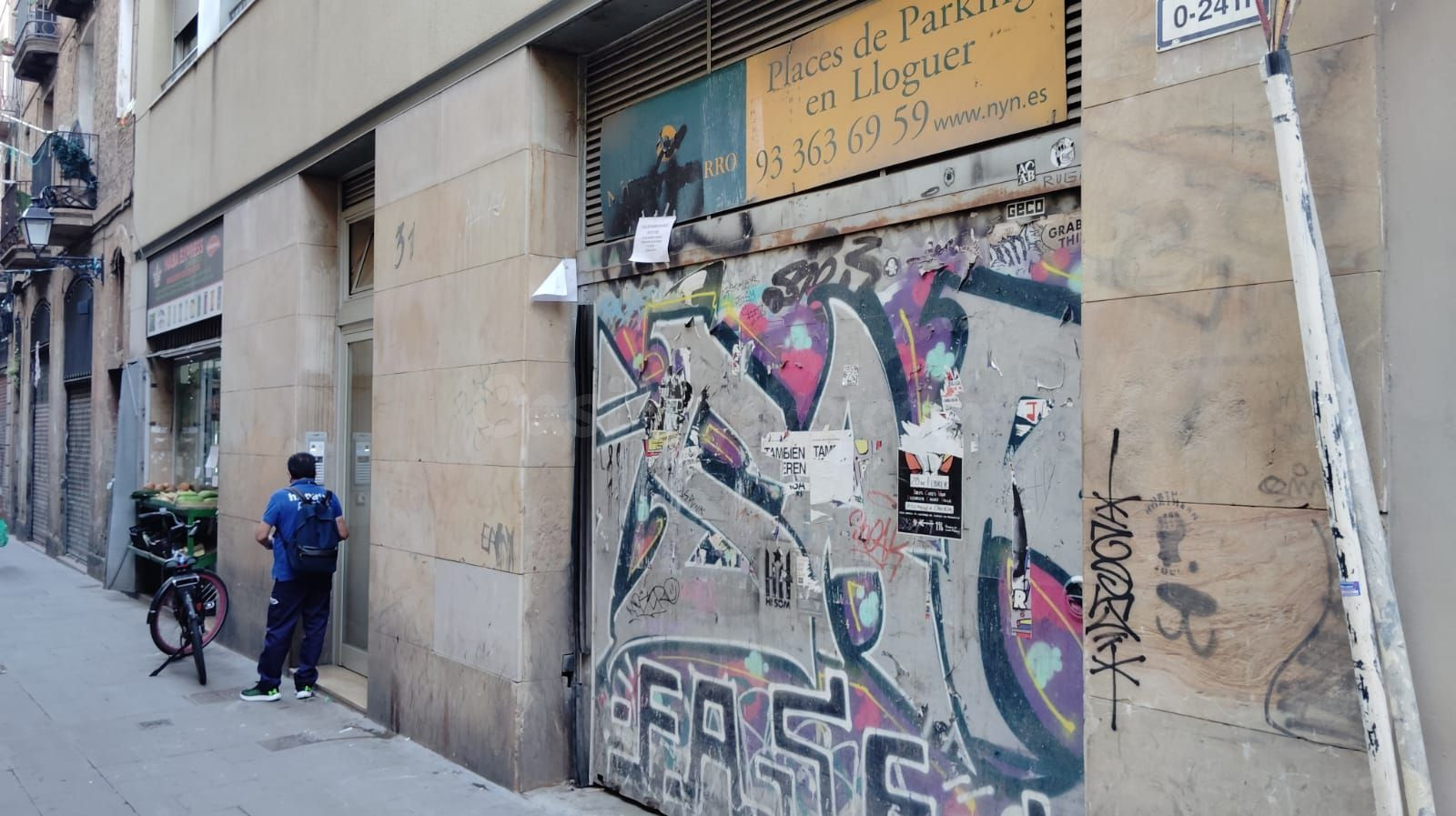 Parking 13m² en alquiler - Casc Antic