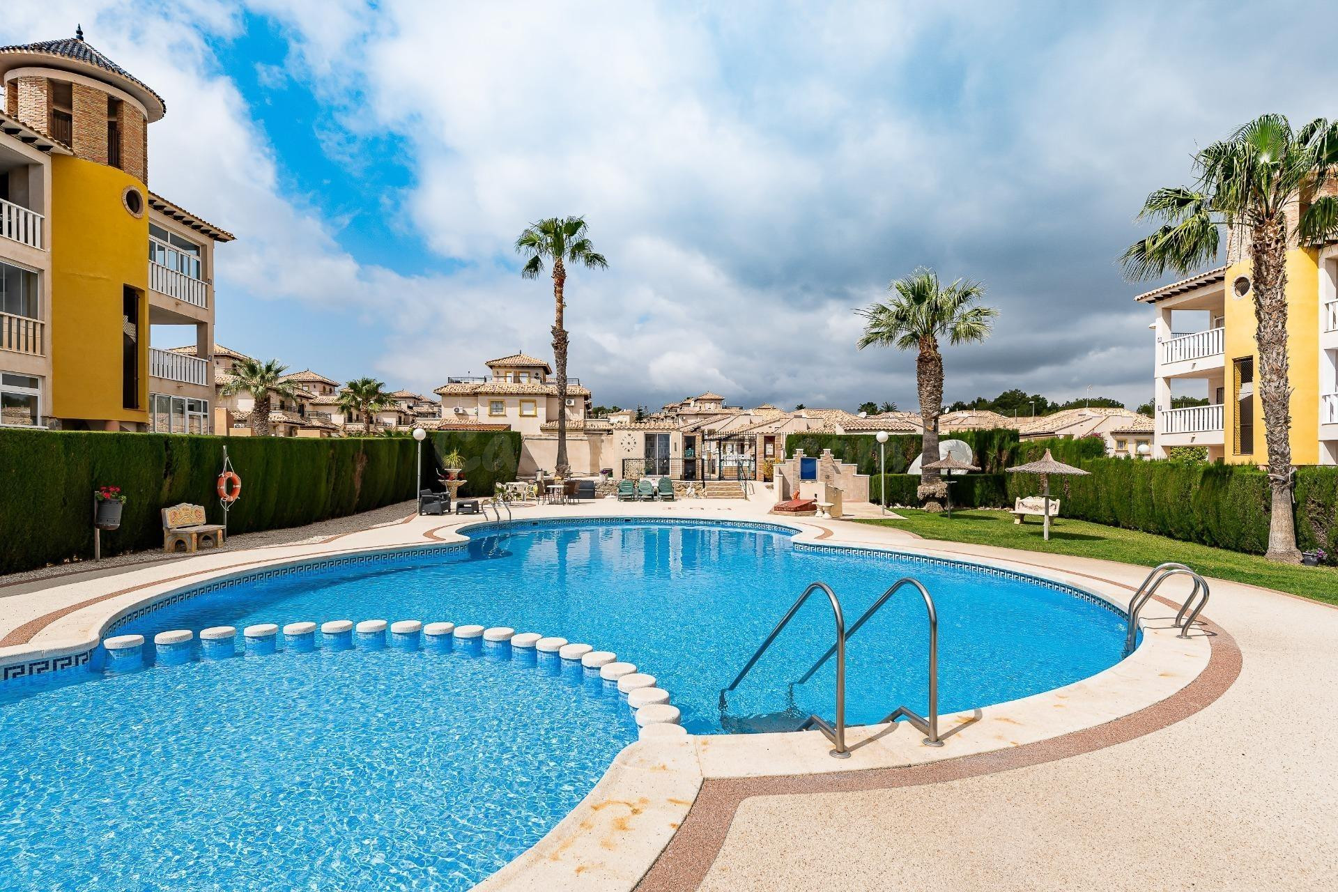 Ático 2 habitaciones 77m² en venta - Villamartin