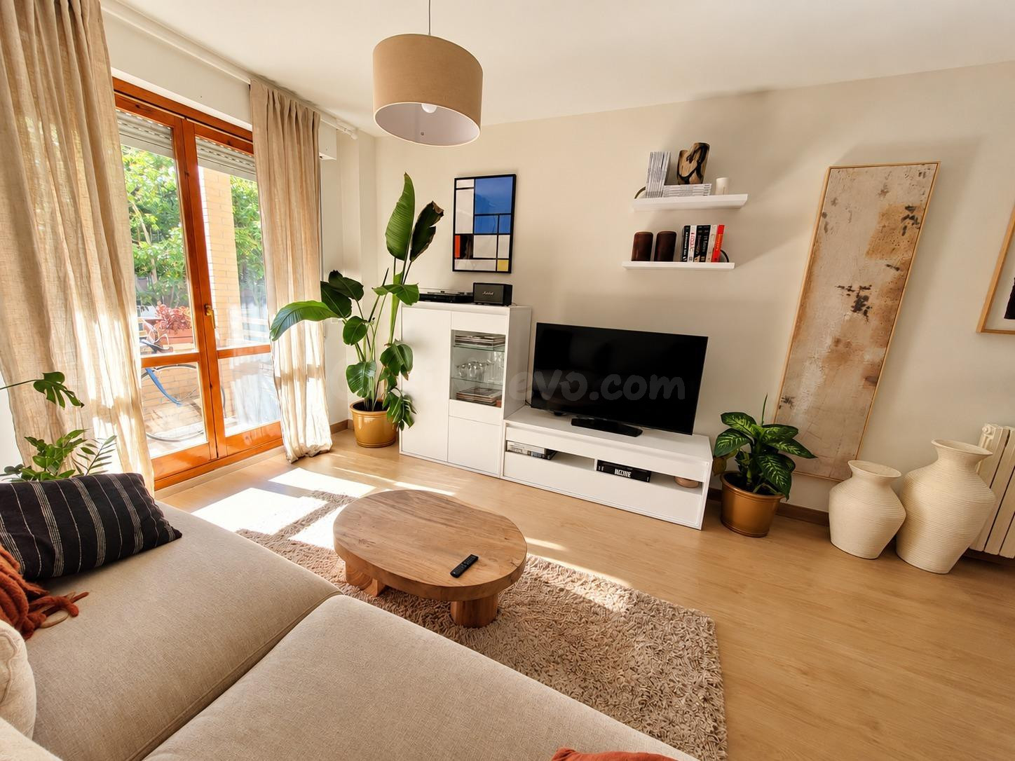¡PISO REFORMADO EN ACTUR, TOTALMENTE EXTERIOR Y CON ESPECTACULAR TERRAZA!