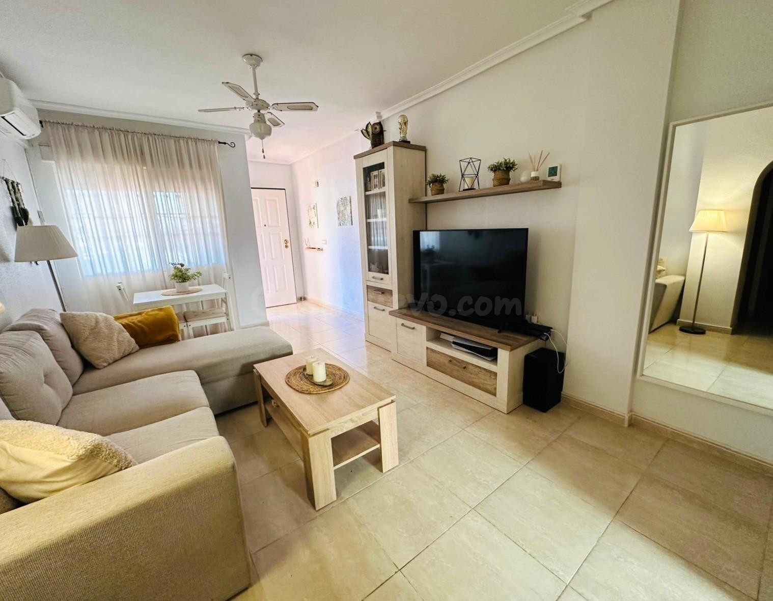 Bungalow de planta baja con terraza, orientación sur en Drea - foto 3