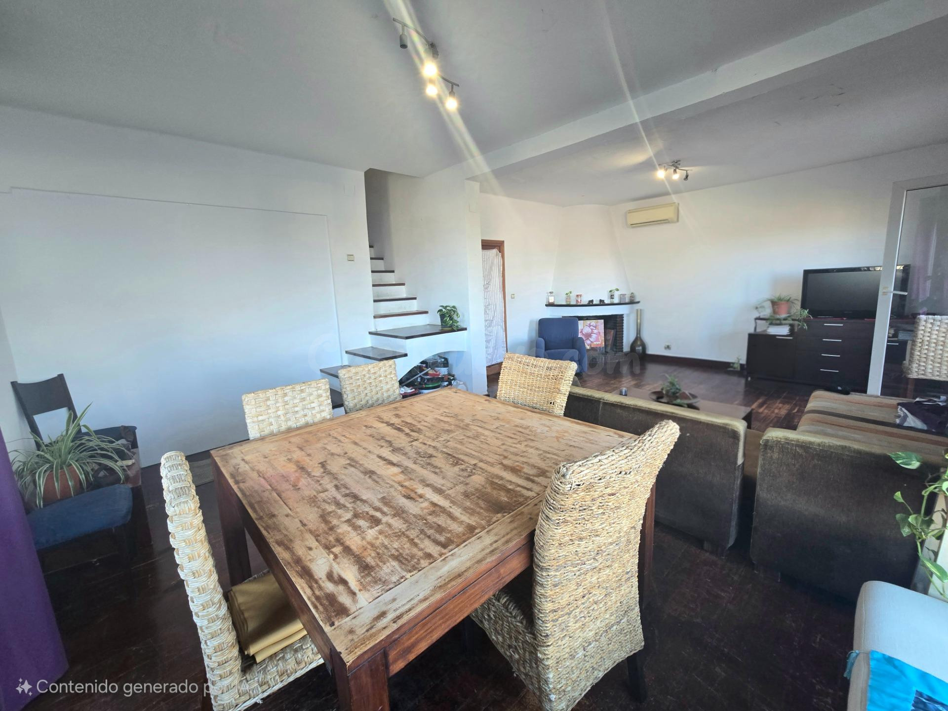 Chalet independiente con gran jardín y espectaculares vistas - foto 5