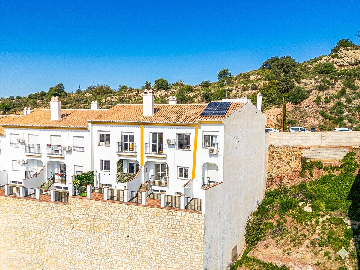 Adosado 4 habitaciones 200m² en venta - Alora pueblo - foto 2