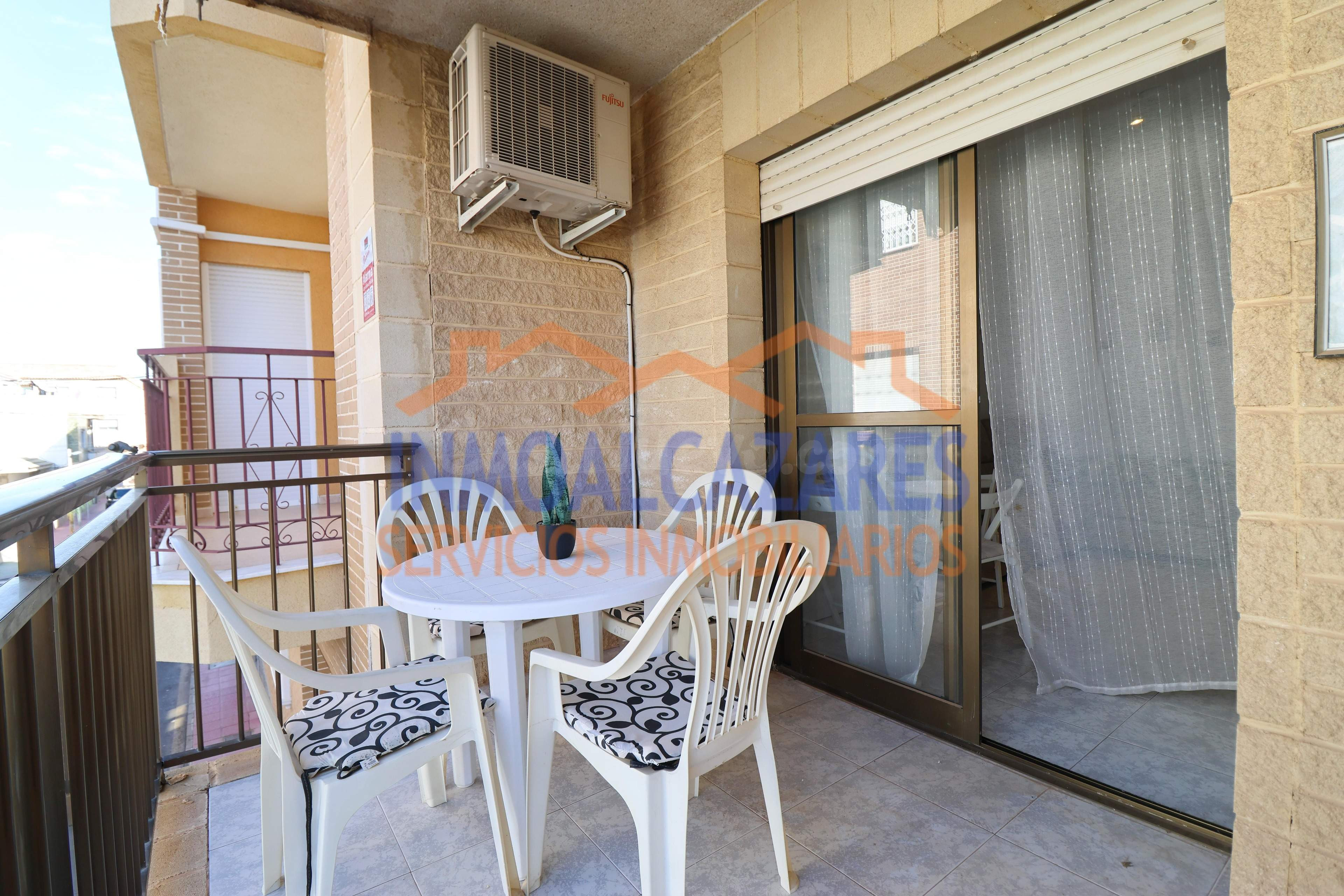 APARTAMENTO DE 2 DORMITORIOS, 1 BAÑOS Y 2 TERRAZAS. EN EL CENTRO DE LOS ALCAZARES, MURCIA