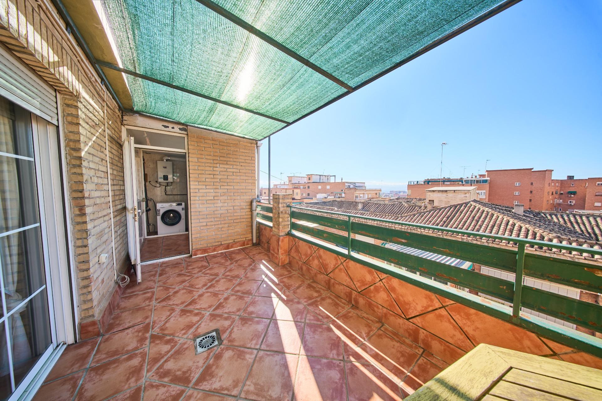 ATICO DUPLEX JUNTO PLAZA DE TOROS