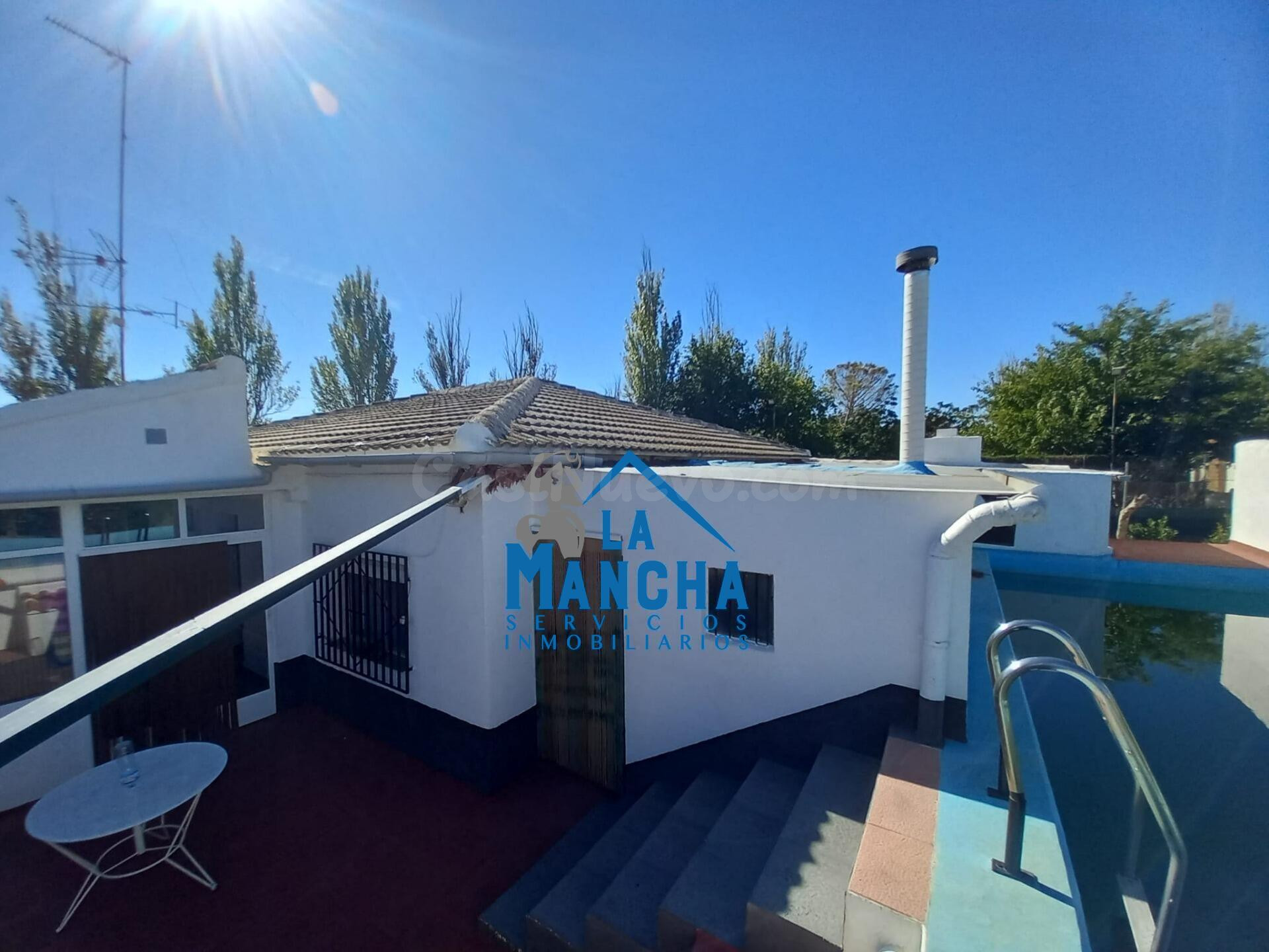 *250.000€*. INMOBILIARIA LA MANCHA VENDE PARCELA URBANA EN URBANIZACIÓN RIACHUELOS (ALBACETE).