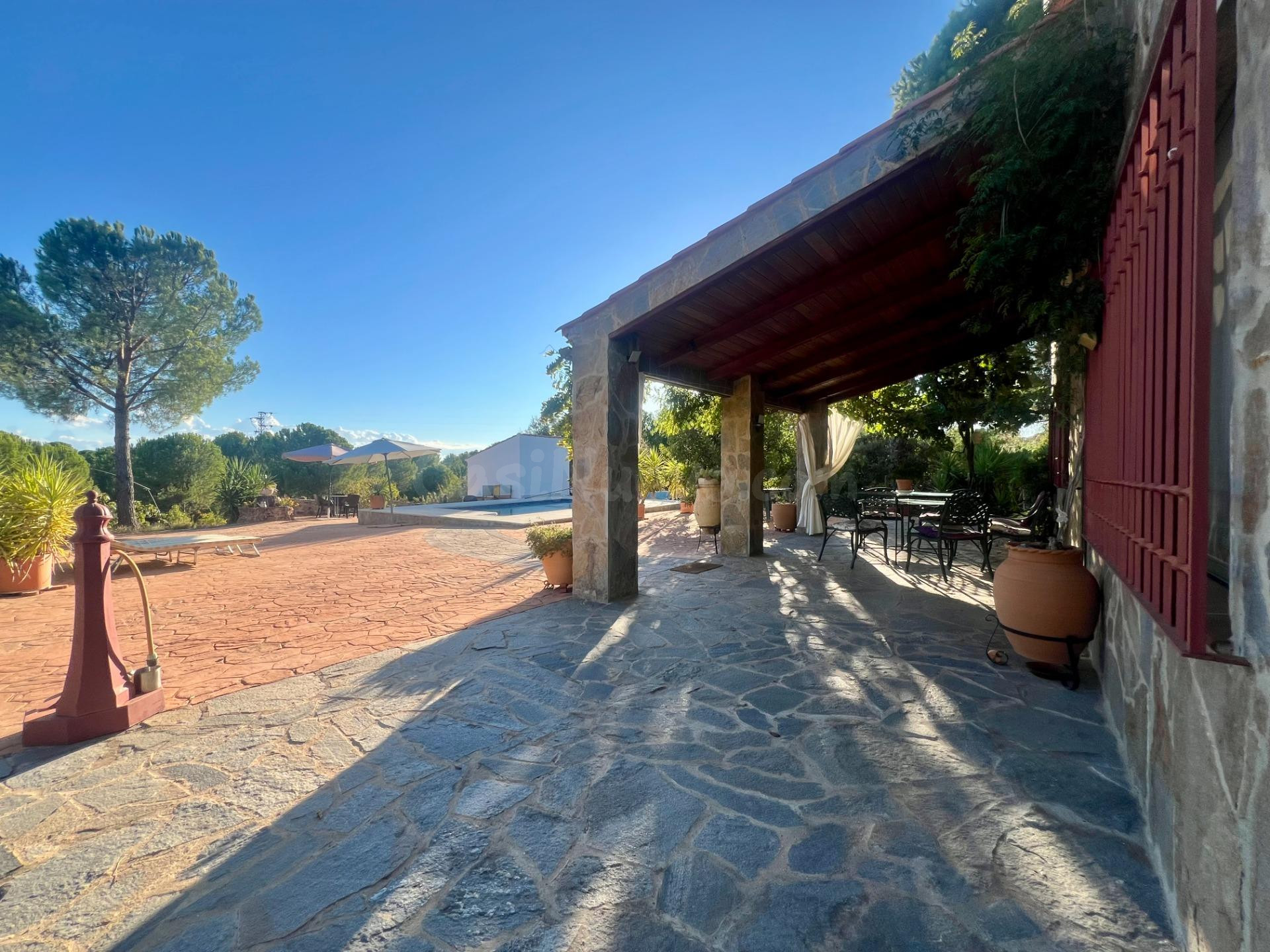 E.  ESPECTACULAR FINCA EN VILLAVICIOSA DE CÓRDOBA – EN PLENO - foto 2