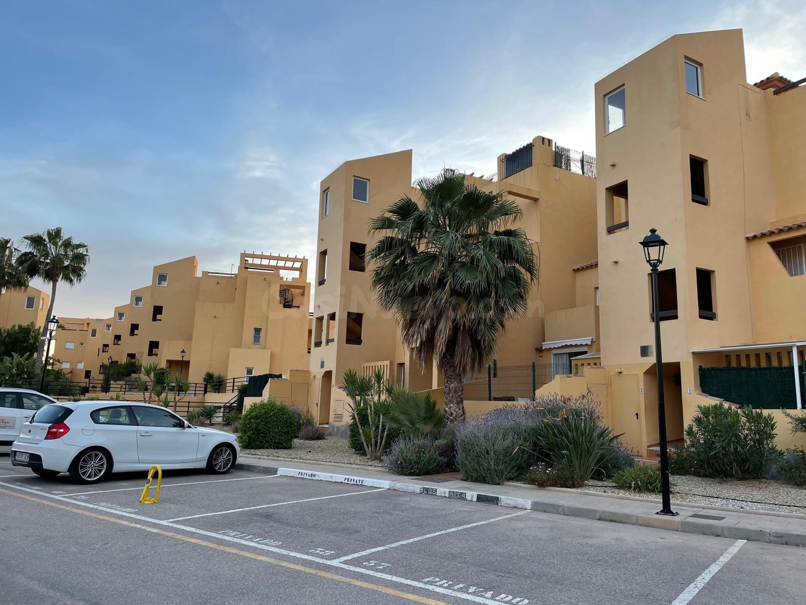 PRECIOSO APARTAMENTO EN PLANTA BAJA TOTALMENTE REFORMADO