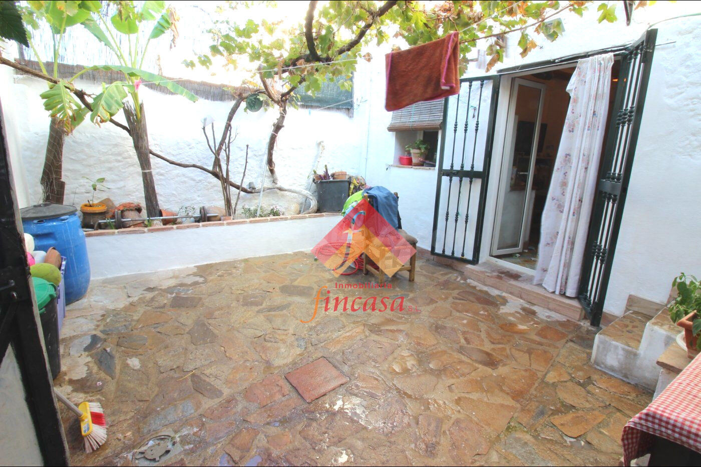 ¡¡ BAJA DE PRECIO!! VENTA DE ESTUPENDA CASA EN ARRIATE