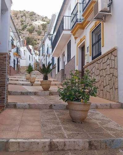 Casa de pueblo en Venta en Valle De Abdalajis Málaga - foto 5
