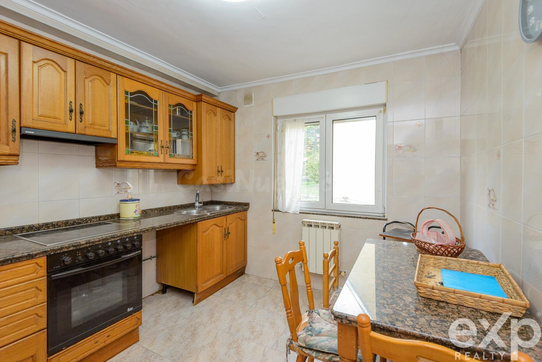 PISO DE 3 habitaciones EN OVIEDO – COCINA INDEPENDIENTE Y EX - foto 4