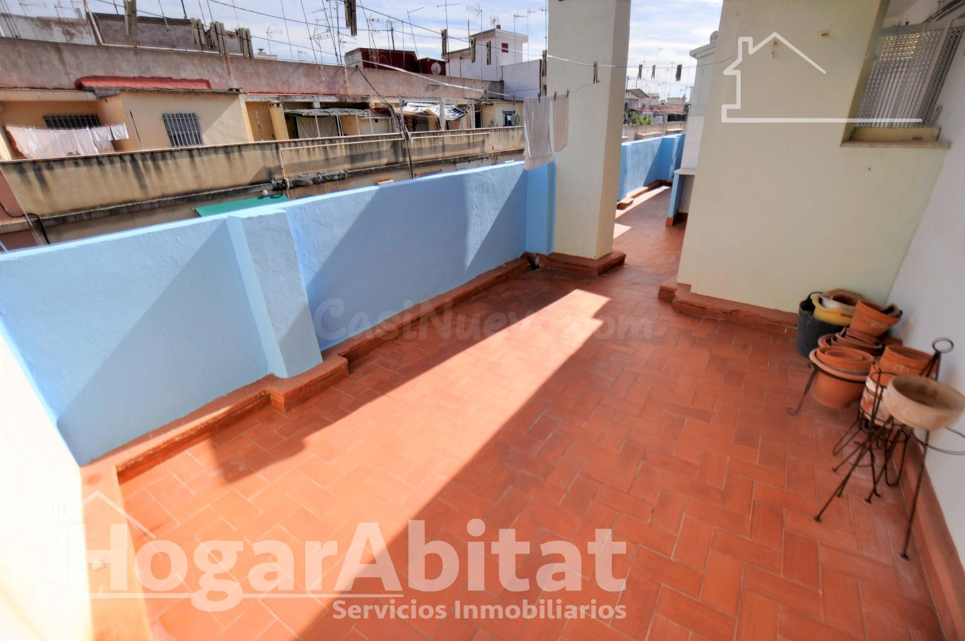 Ático Acogedor, bonito y luminoso con terraza, todo amueblad