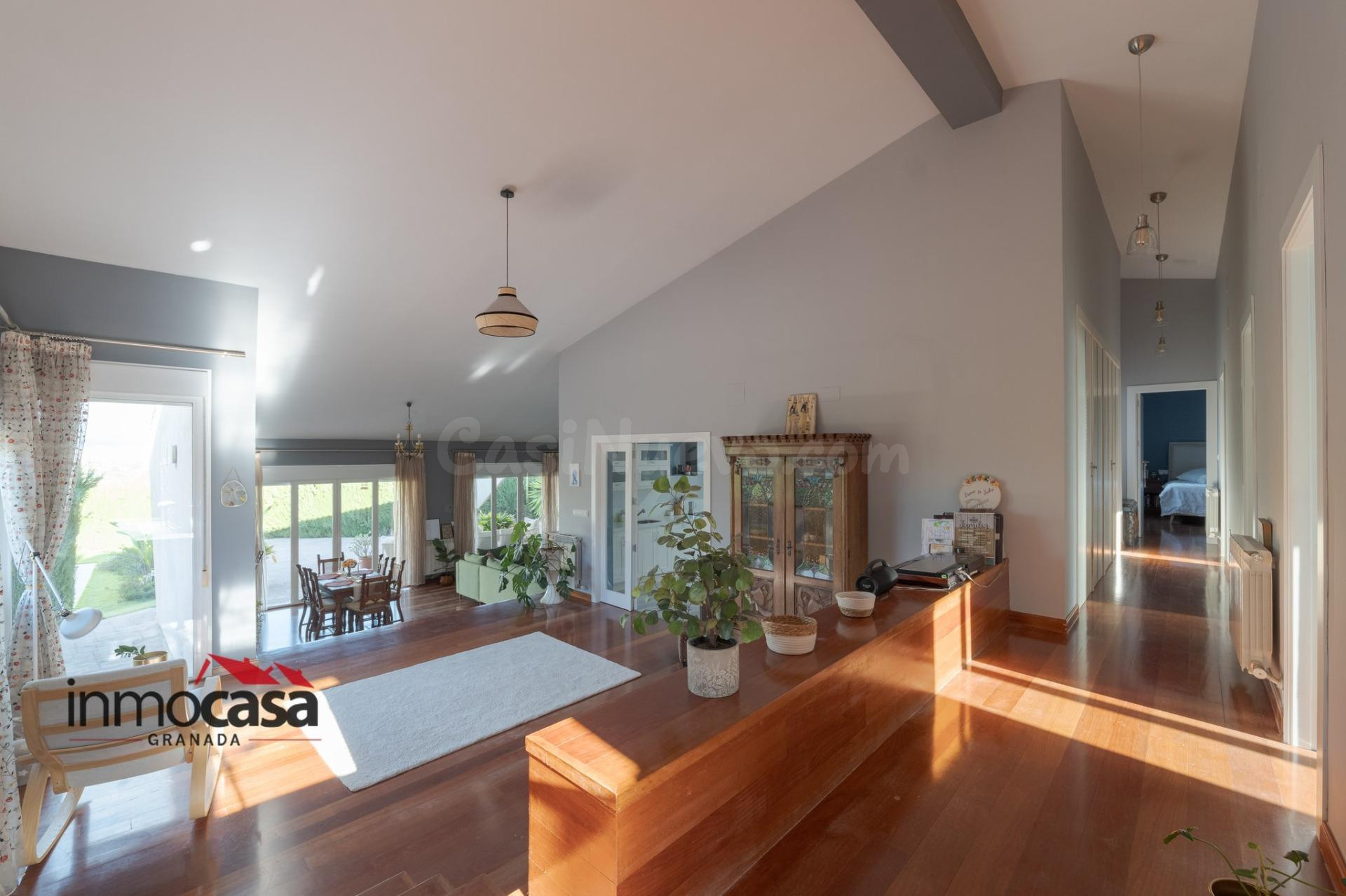 Casa 5 habitaciones 220m² en venta - Urb. el arenal - foto 2