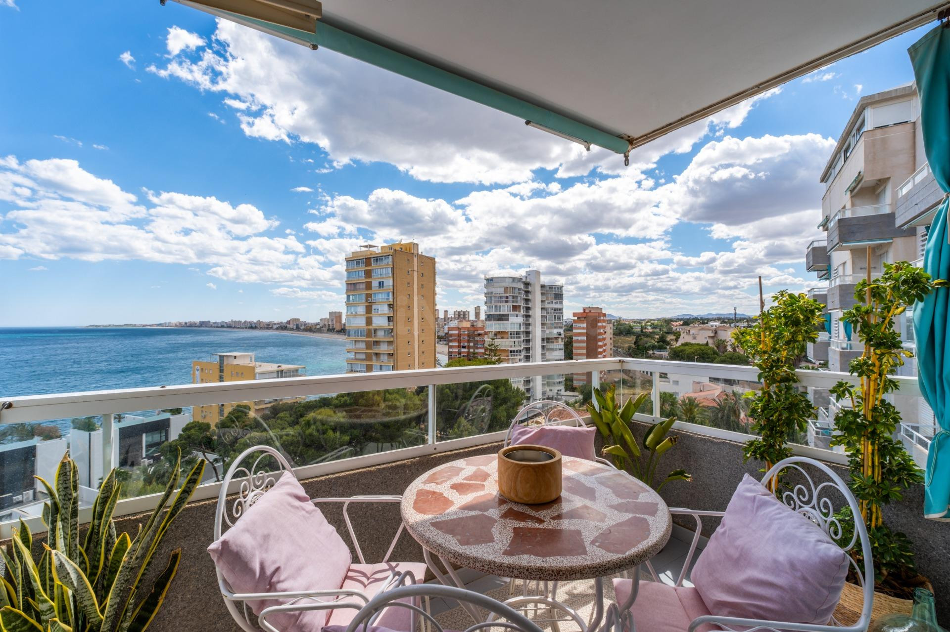 PRECIOSO APARTAMENTO CON VISTAS AL MAR - PLAYA MUCHAVISTA - foto 4