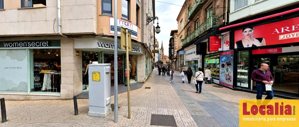 Céntrico bar cafetería en alquiler, Torrelavega - foto 4