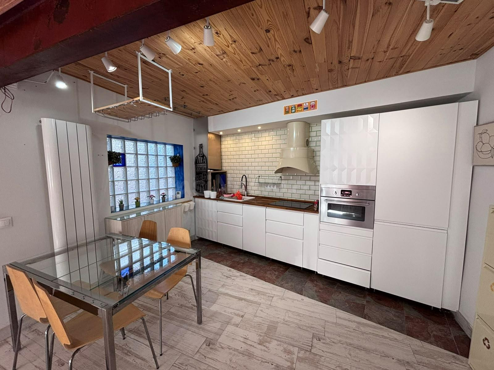 PRECIOSO APARTAMENTO EN ALQUILER - foto 2