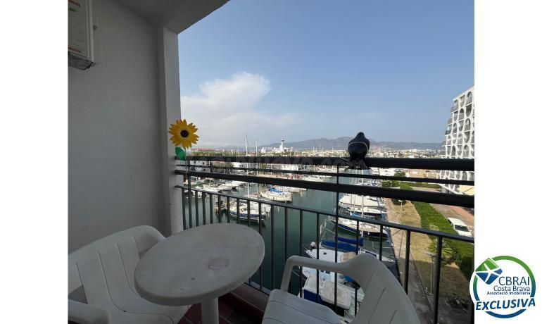 Apartamento de playa en la hermosa Costa Brava directamente 
