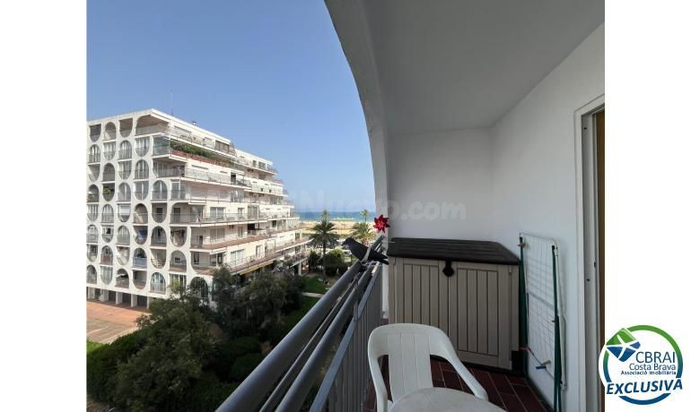 Apartamento de playa en la hermosa Costa Brava directamente  - foto 3