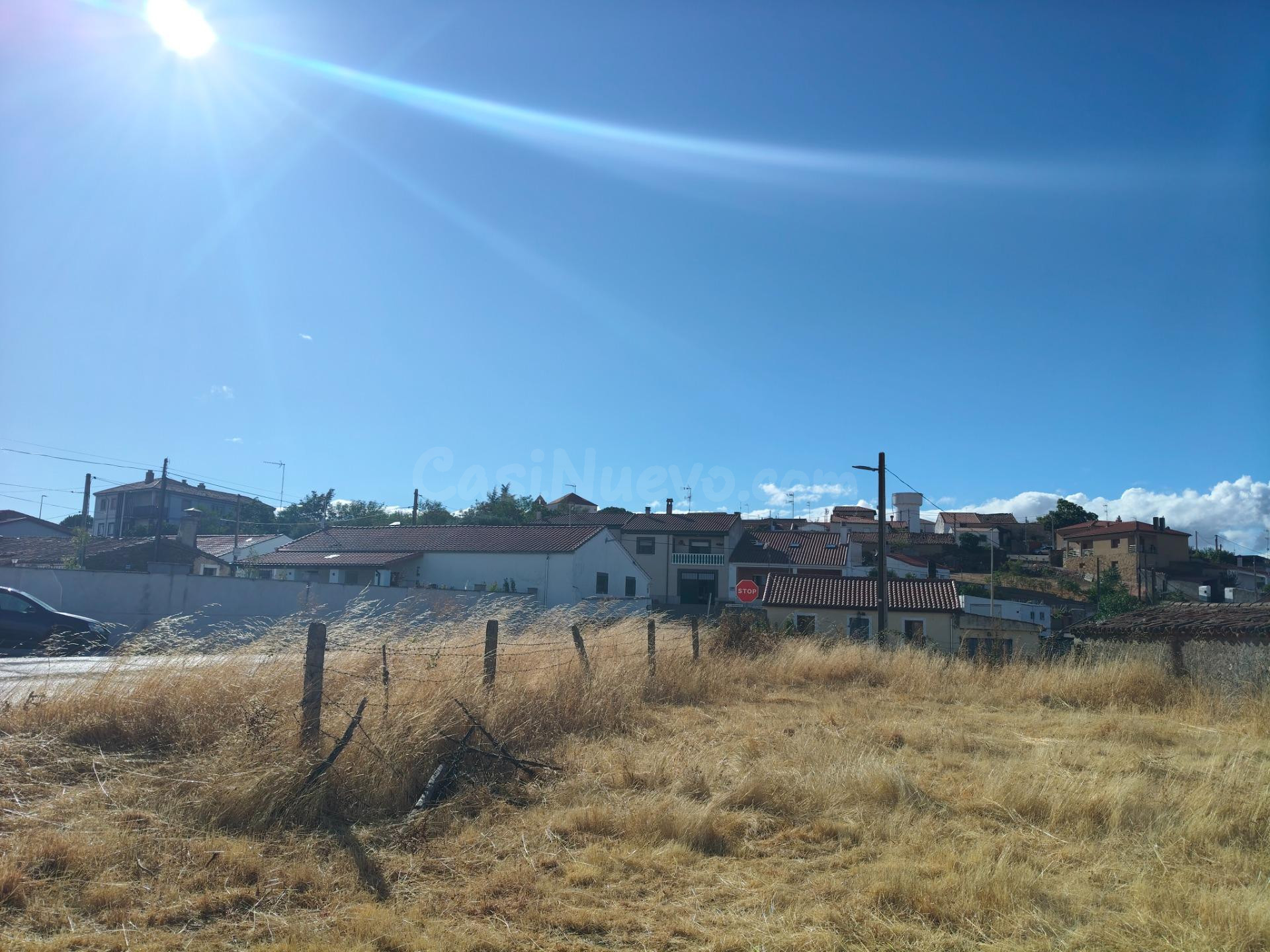 TERRENO URBANO DE MAS DE 1000M2 - foto 2