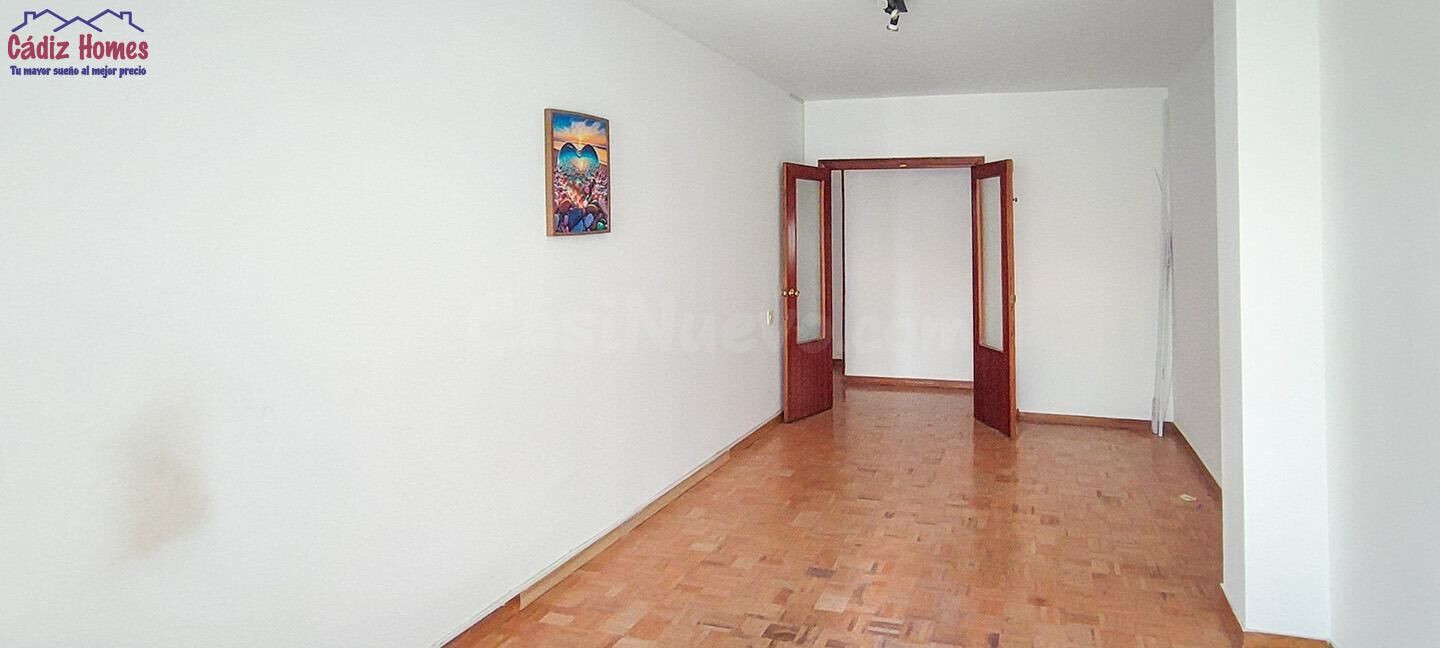 Amplia vivienda en la privilegiada zona de Bahía Blanca.-Cád - foto 5