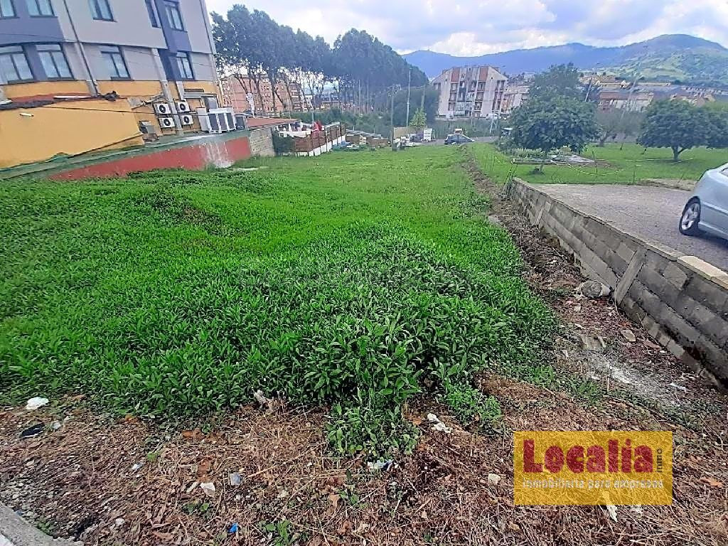 Suelo urbano 920m² en El Astillero