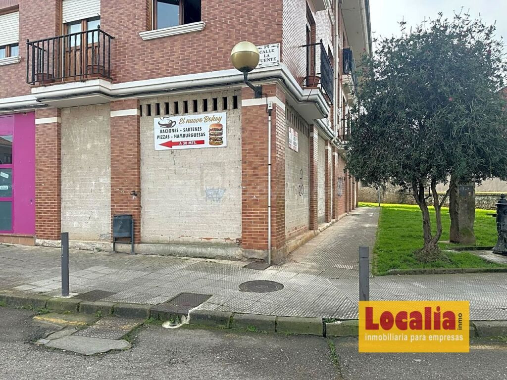 Local diáfano en bruto de 180m² situado en Cartes