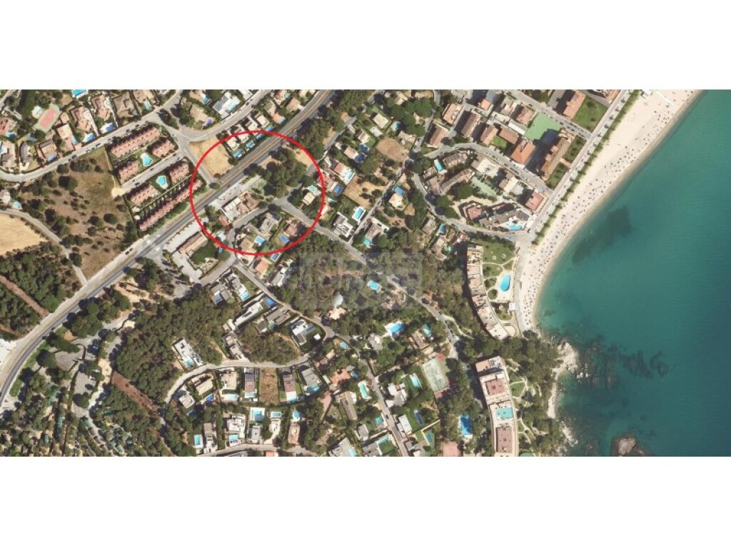 Local comercial en Venta en Calonge Girona
