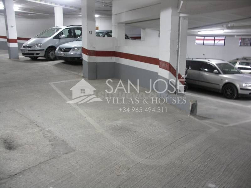 SE VENDE GARAJE EN ASPE