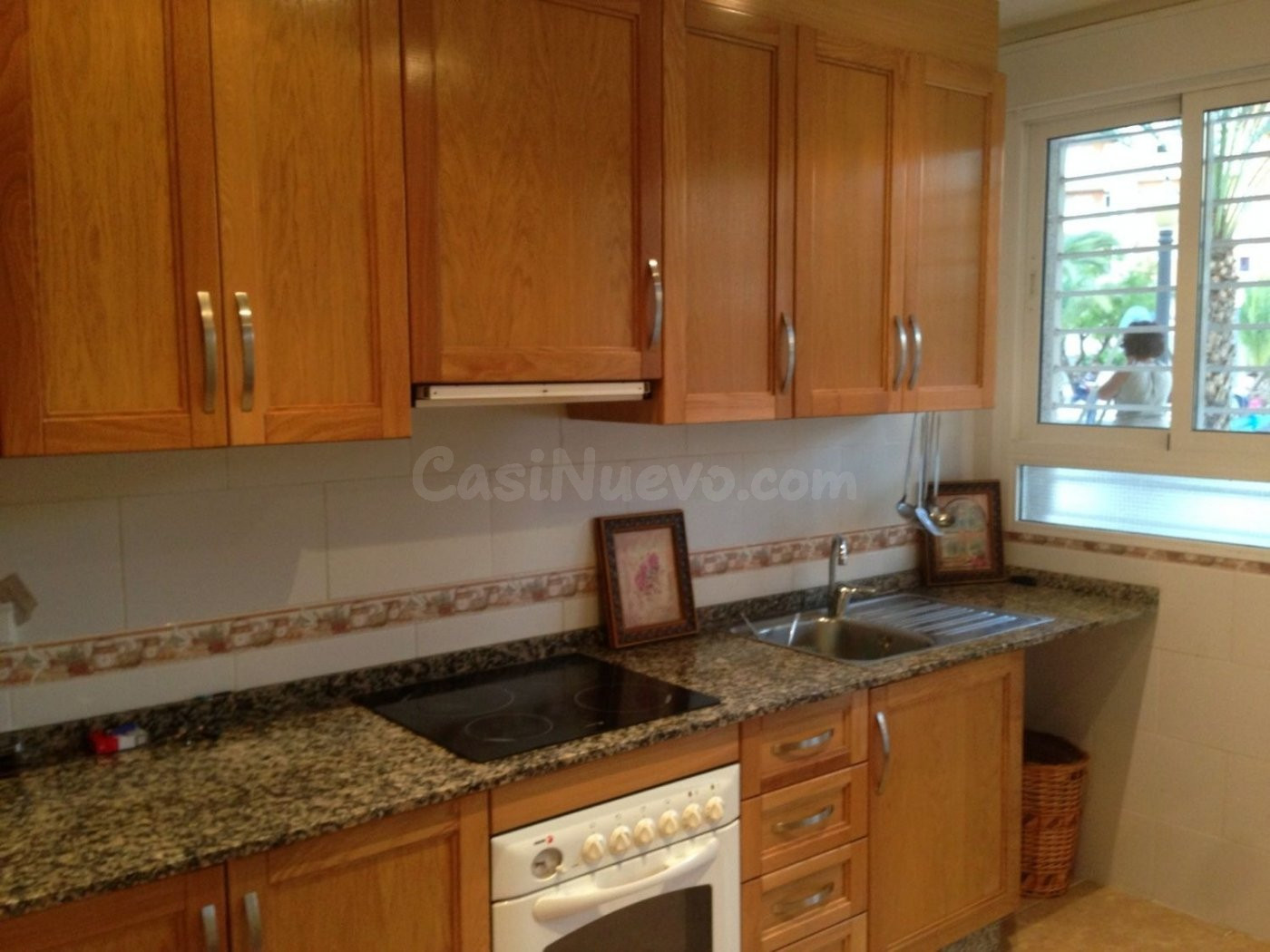 MAGNIFICO PISO EN VENTA MUY LUMINOSO Y AMPLIO ZONA TRAVALON