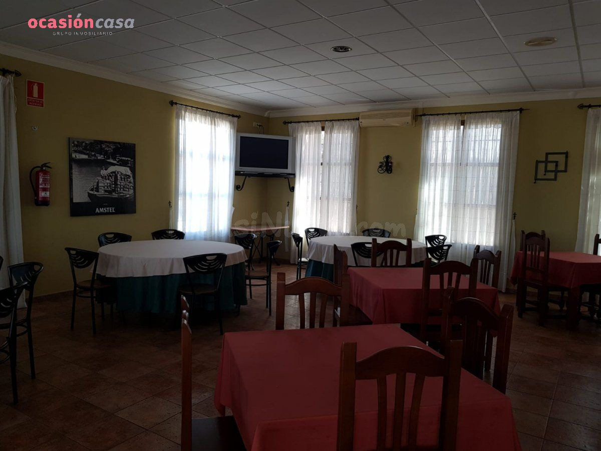 RESTAURANTE EN VENTA EN EL VALLE DE LOS PEDROCHES - foto 4